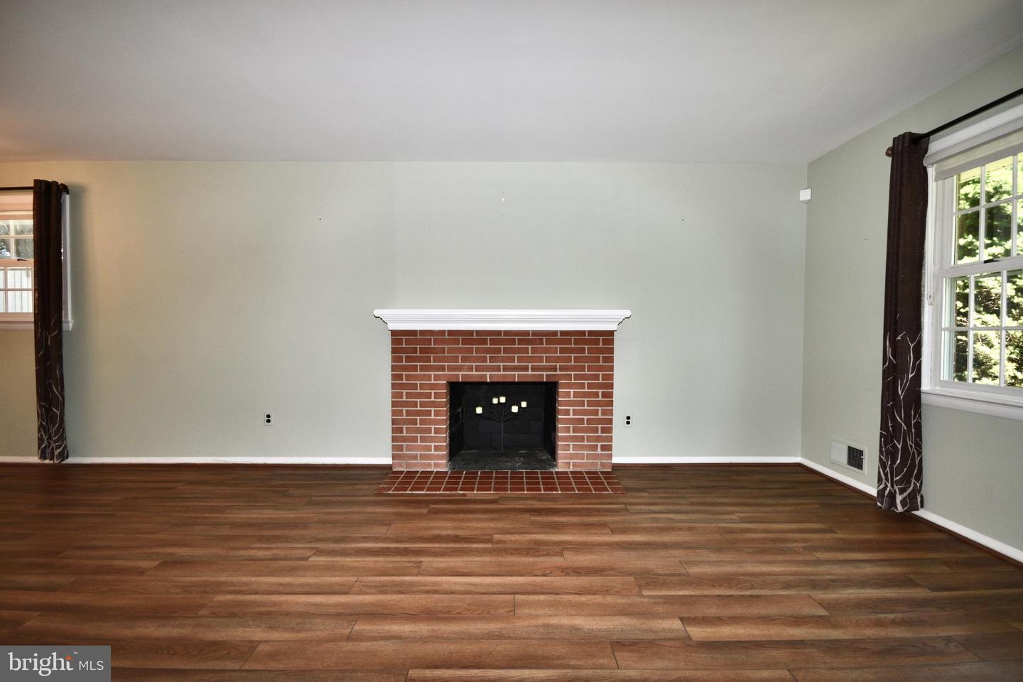 14717 ALGRETUS DR, CENTREVILLE, Virginia 20120, 4 Bedrooms Bedrooms, ,3 BathroomsBathrooms,Residential,For sale,14717 ALGRETUS DR,VAFX2233460 MLS # VAFX2233460