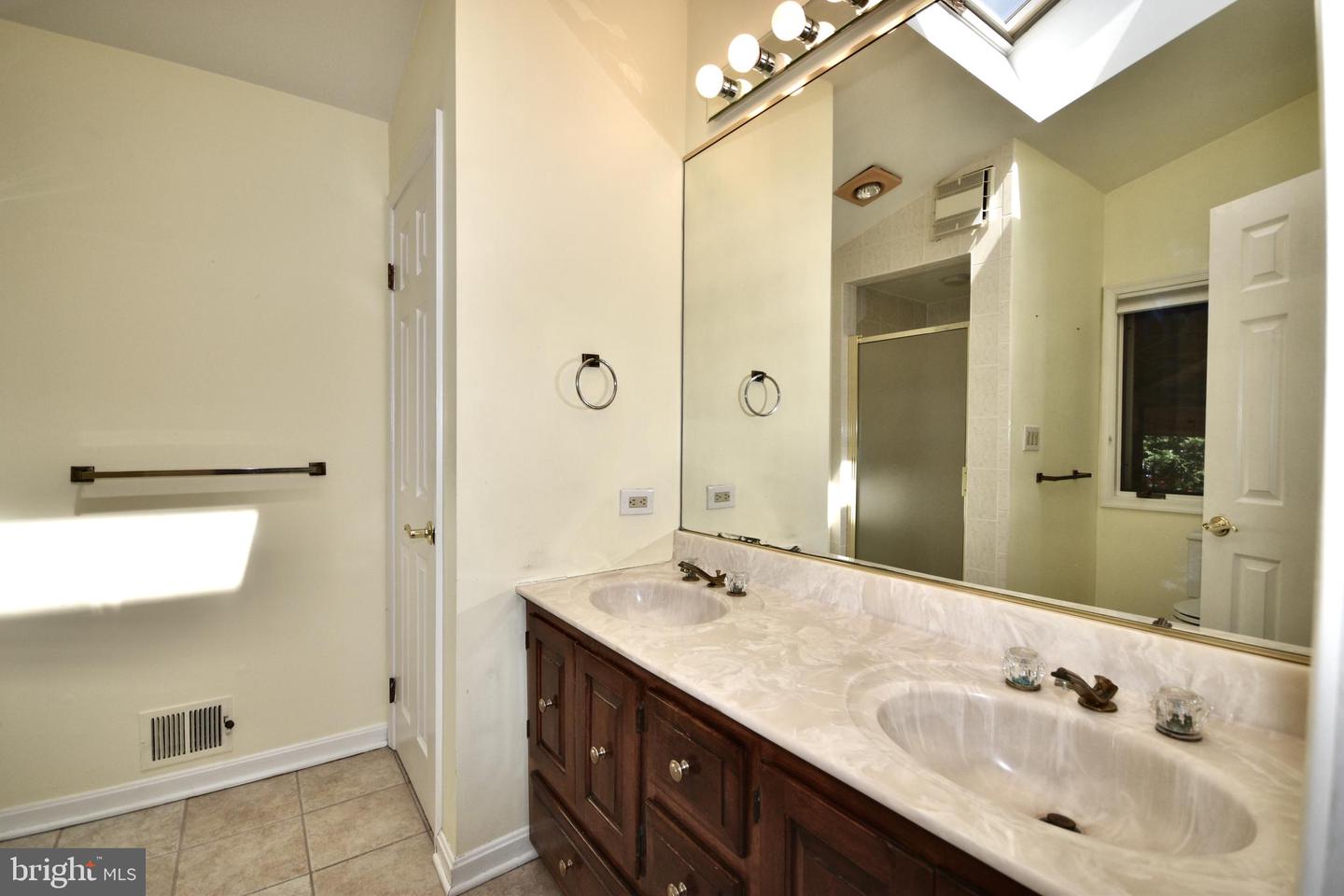 14717 ALGRETUS DR, CENTREVILLE, Virginia 20120, 4 Bedrooms Bedrooms, ,3 BathroomsBathrooms,Residential,For sale,14717 ALGRETUS DR,VAFX2233460 MLS # VAFX2233460