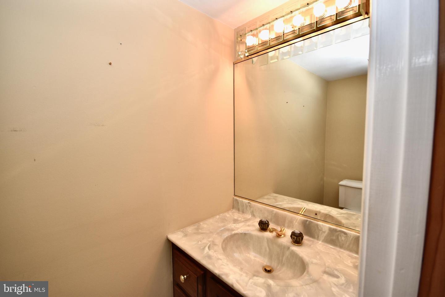 14717 ALGRETUS DR, CENTREVILLE, Virginia 20120, 4 Bedrooms Bedrooms, ,3 BathroomsBathrooms,Residential,For sale,14717 ALGRETUS DR,VAFX2233460 MLS # VAFX2233460