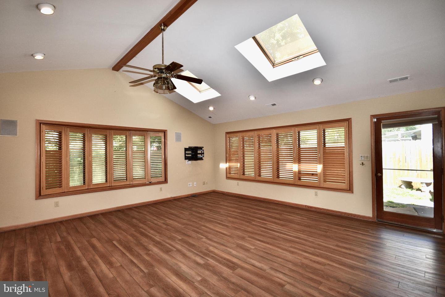 14717 ALGRETUS DR, CENTREVILLE, Virginia 20120, 4 Bedrooms Bedrooms, ,3 BathroomsBathrooms,Residential,For sale,14717 ALGRETUS DR,VAFX2233460 MLS # VAFX2233460