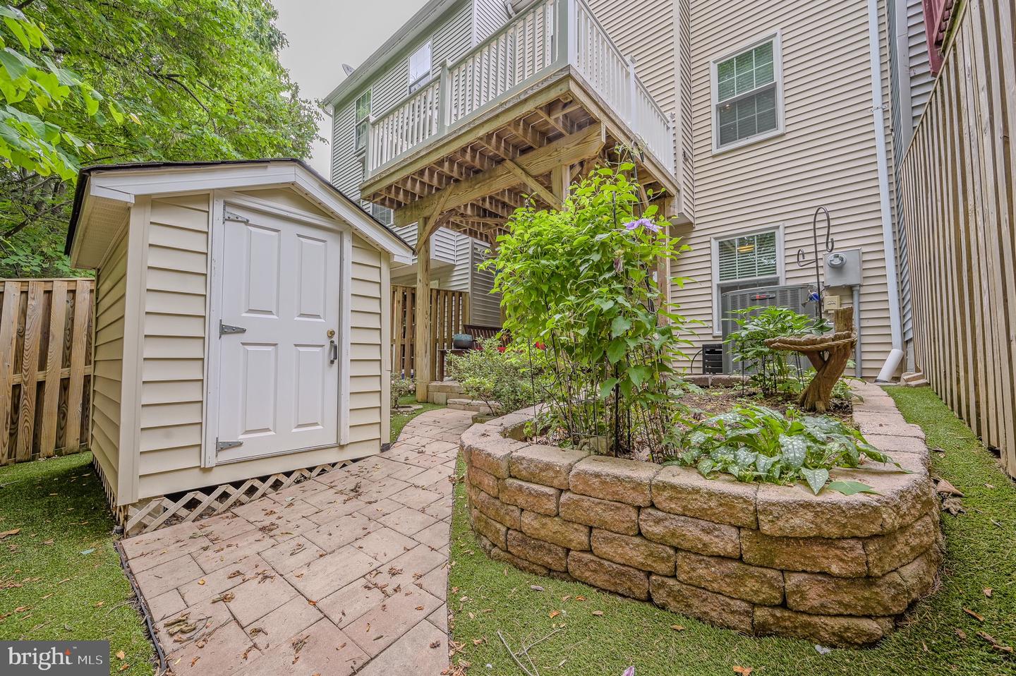 2764 BRIER POND CIR, WOODBRIDGE, Virginia 22191, 3 Bedrooms Bedrooms, ,3 BathroomsBathrooms,Residential,For sale,2764 BRIER POND CIR,VAPW2091782 MLS # VAPW2091782
