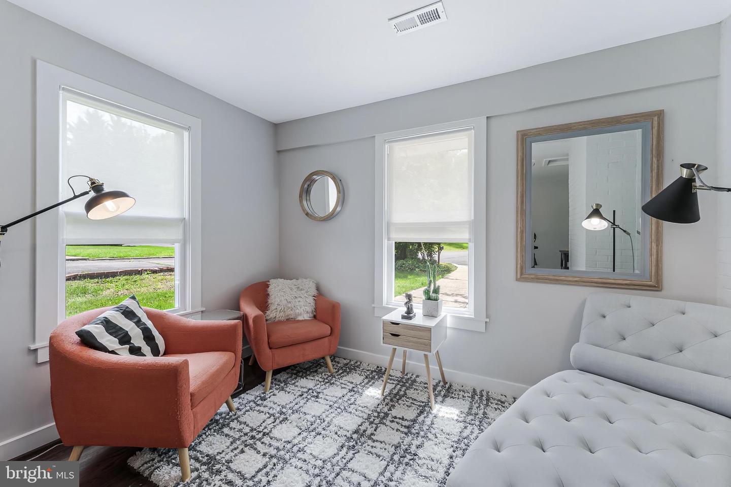 5801 BROOKVIEW DR, ALEXANDRIA, Virginia 22310, 3 Bedrooms Bedrooms, ,2 BathroomsBathrooms,Residential,For sale,5801 BROOKVIEW DR,VAFX2235410 MLS # VAFX2235410
