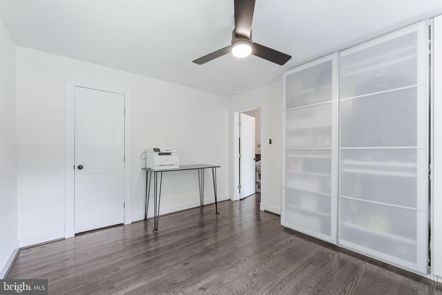 5801 BROOKVIEW DR, ALEXANDRIA, Virginia 22310, 3 Bedrooms Bedrooms, ,2 BathroomsBathrooms,Residential,For sale,5801 BROOKVIEW DR,VAFX2235410 MLS # VAFX2235410