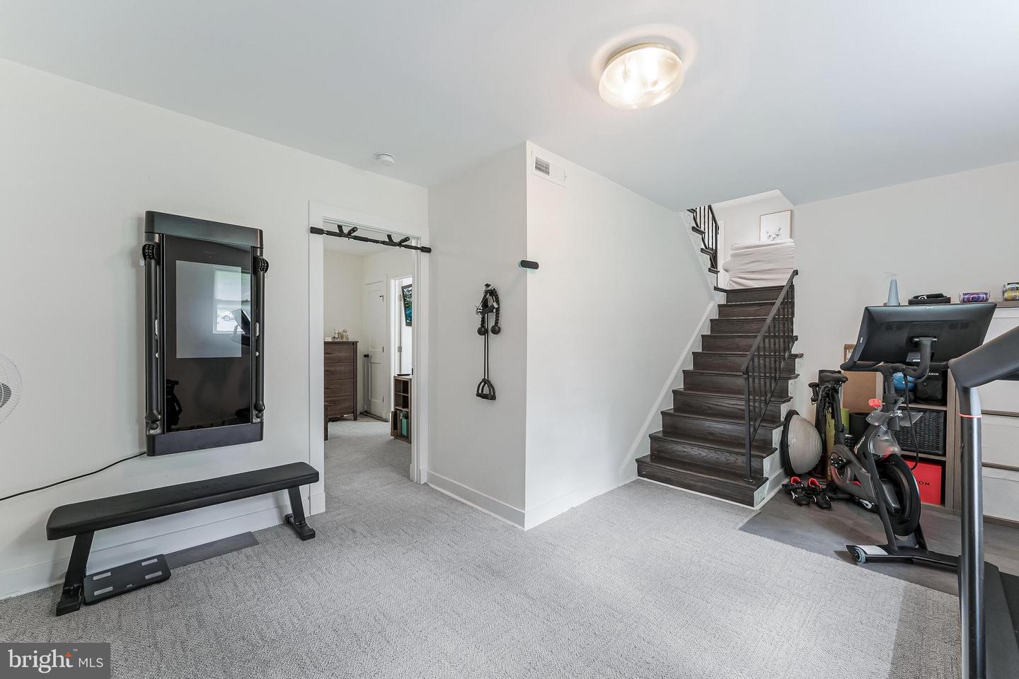 5801 BROOKVIEW DR, ALEXANDRIA, Virginia 22310, 3 Bedrooms Bedrooms, ,2 BathroomsBathrooms,Residential,For sale,5801 BROOKVIEW DR,VAFX2235410 MLS # VAFX2235410