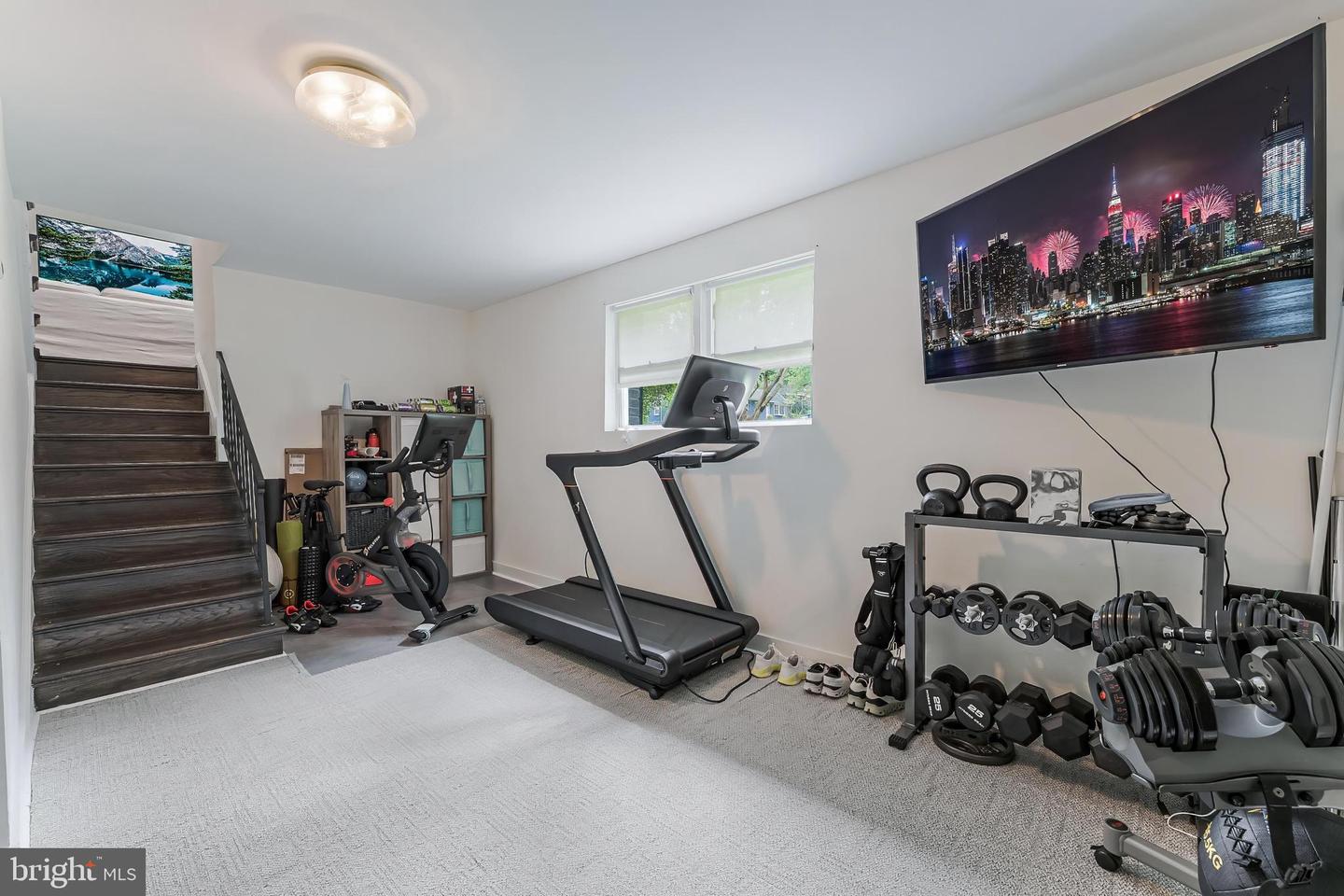 5801 BROOKVIEW DR, ALEXANDRIA, Virginia 22310, 3 Bedrooms Bedrooms, ,2 BathroomsBathrooms,Residential,For sale,5801 BROOKVIEW DR,VAFX2235410 MLS # VAFX2235410