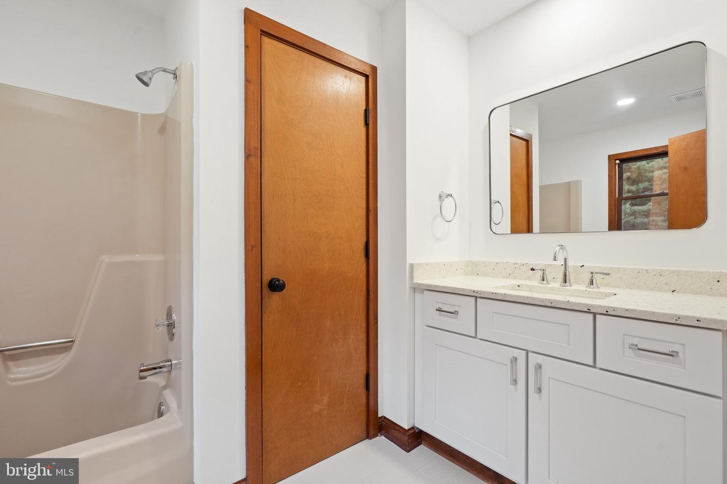 15395 RILLHURST DR, CULPEPER, Virginia 22701, 3 Bedrooms Bedrooms, ,2 BathroomsBathrooms,Residential,For sale,15395 RILLHURST DR,VACU2010416 MLS # VACU2010416