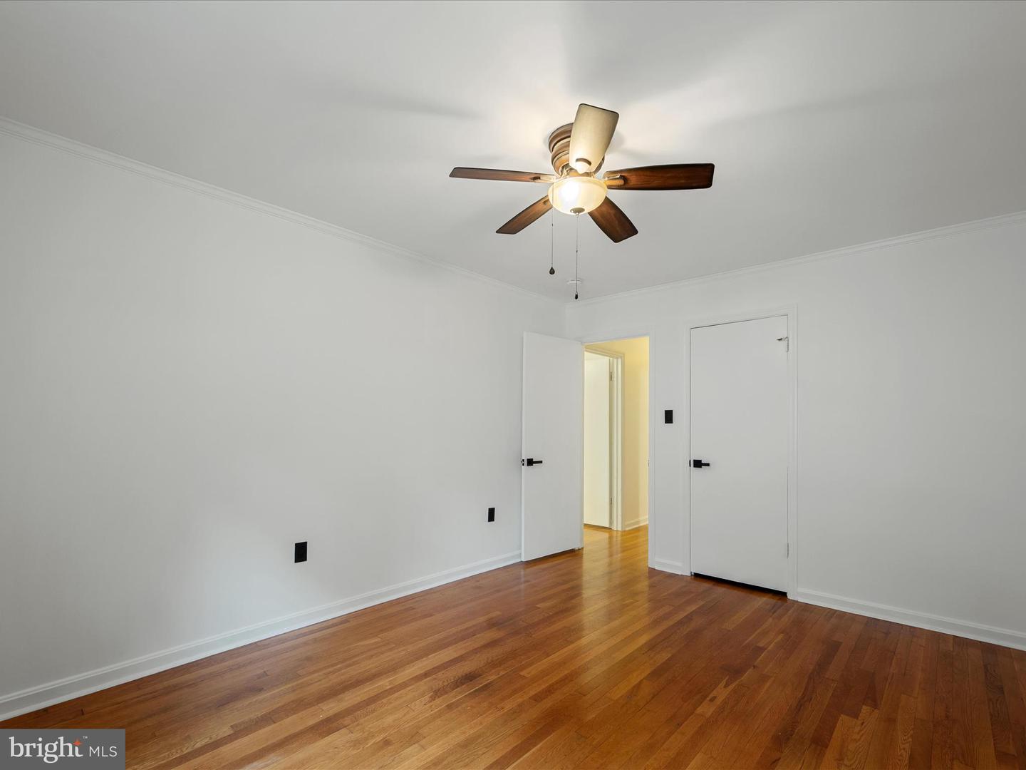 305 W WHITLOCK AVE, WINCHESTER, Virginia 22601, 4 Bedrooms Bedrooms, ,2 BathroomsBathrooms,Residential,For sale,305 W WHITLOCK AVE,VAWI2007610 MLS # VAWI2007610