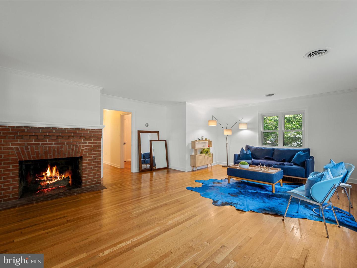 305 W WHITLOCK AVE, WINCHESTER, Virginia 22601, 4 Bedrooms Bedrooms, ,2 BathroomsBathrooms,Residential,For sale,305 W WHITLOCK AVE,VAWI2007610 MLS # VAWI2007610