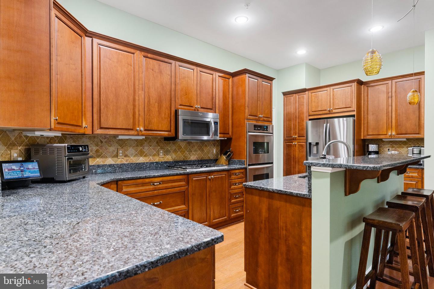 9522 NASSINGTON CT, HENRICO, Virginia 23229, 4 Bedrooms Bedrooms, 8 Rooms Rooms,3 BathroomsBathrooms,Residential,For sale,9522 NASSINGTON CT,VAHN2000904 MLS # VAHN2000904