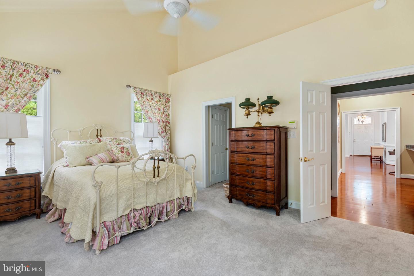 9522 NASSINGTON CT, HENRICO, Virginia 23229, 4 Bedrooms Bedrooms, 8 Rooms Rooms,3 BathroomsBathrooms,Residential,For sale,9522 NASSINGTON CT,VAHN2000904 MLS # VAHN2000904