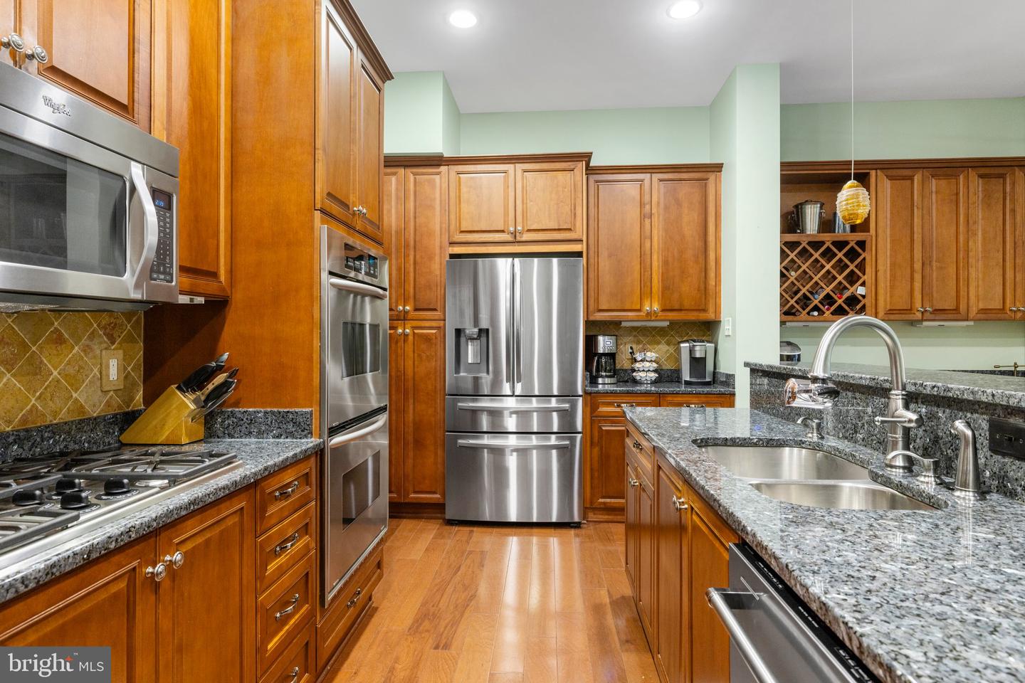 9522 NASSINGTON CT, HENRICO, Virginia 23229, 4 Bedrooms Bedrooms, 8 Rooms Rooms,3 BathroomsBathrooms,Residential,For sale,9522 NASSINGTON CT,VAHN2000904 MLS # VAHN2000904