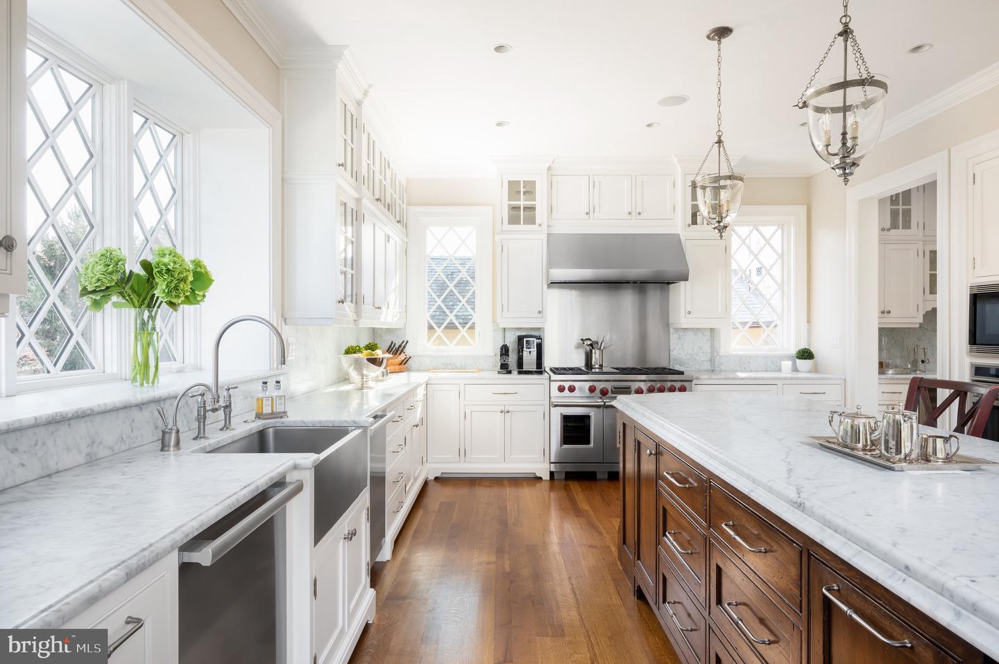 3031 GATES RD NW, WASHINGTON, District Of Columbia 20008, 8 Bedrooms Bedrooms, ,5 BathroomsBathrooms,Residential,For sale,3031 GATES RD NW,DCDC2198290 MLS # DCDC2198290