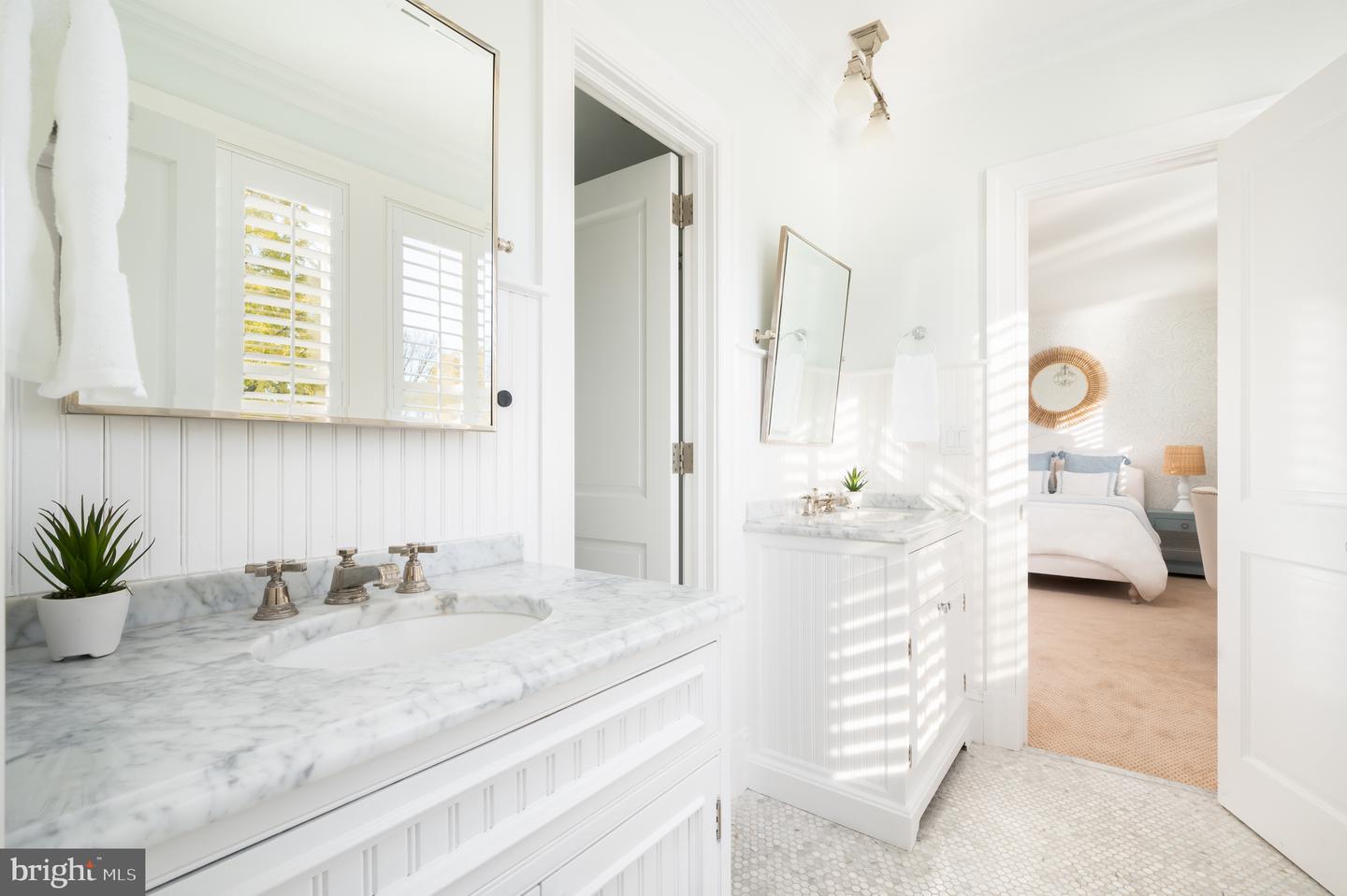 3031 GATES RD NW, WASHINGTON, District Of Columbia 20008, 8 Bedrooms Bedrooms, ,5 BathroomsBathrooms,Residential,For sale,3031 GATES RD NW,DCDC2198290 MLS # DCDC2198290