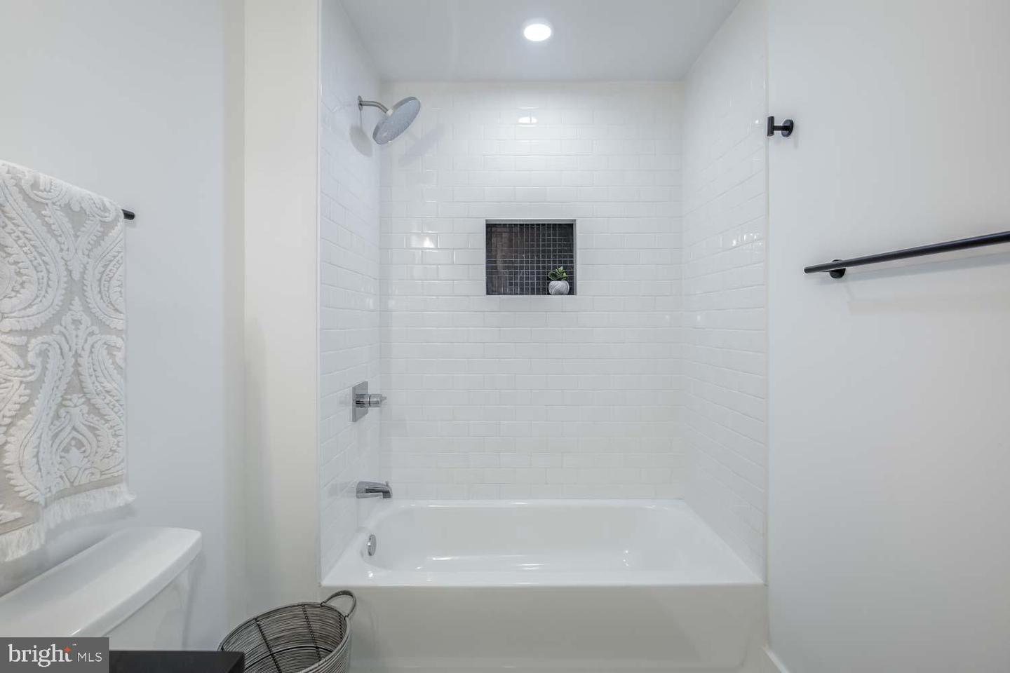 426 MANOR PL NW #1, WASHINGTON, District Of Columbia 20010, 2 Bedrooms Bedrooms, ,2 BathroomsBathrooms,Residential,For sale,426 MANOR PL NW #1,DCDC2199534 MLS # DCDC2199534