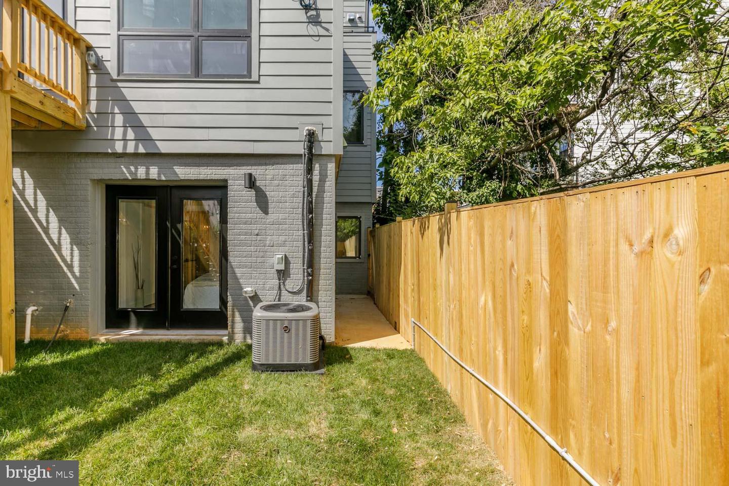 426 MANOR PL NW #1, WASHINGTON, District Of Columbia 20010, 2 Bedrooms Bedrooms, ,2 BathroomsBathrooms,Residential,For sale,426 MANOR PL NW #1,DCDC2199534 MLS # DCDC2199534