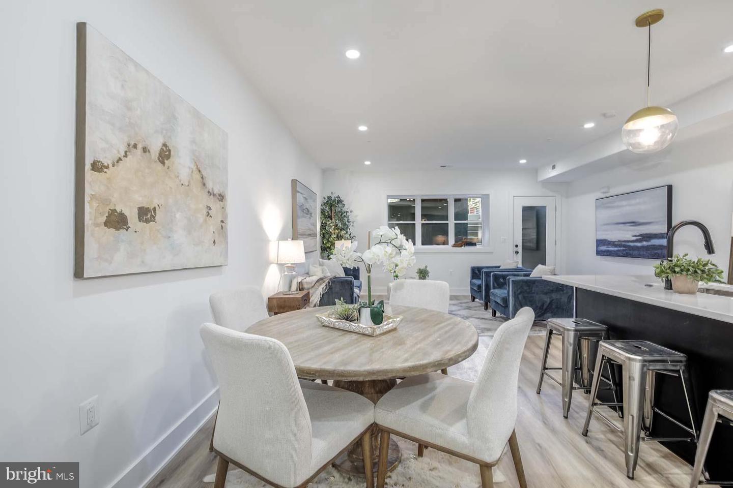 426 MANOR PL NW #1, WASHINGTON, District Of Columbia 20010, 2 Bedrooms Bedrooms, ,2 BathroomsBathrooms,Residential,For sale,426 MANOR PL NW #1,DCDC2199534 MLS # DCDC2199534