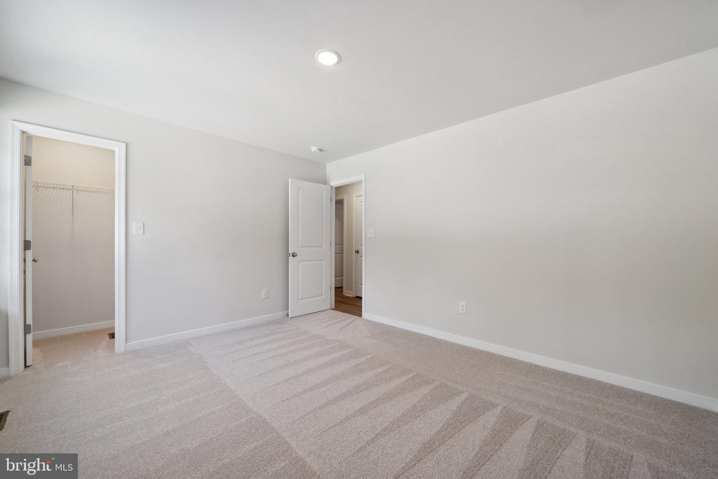 106 E SUNRISE DR, WARSAW, Virginia 22572, 3 Bedrooms Bedrooms, 8 Rooms Rooms,2 BathroomsBathrooms,Residential,For sale,106 E SUNRISE DR,VARV2000500 MLS # VARV2000500