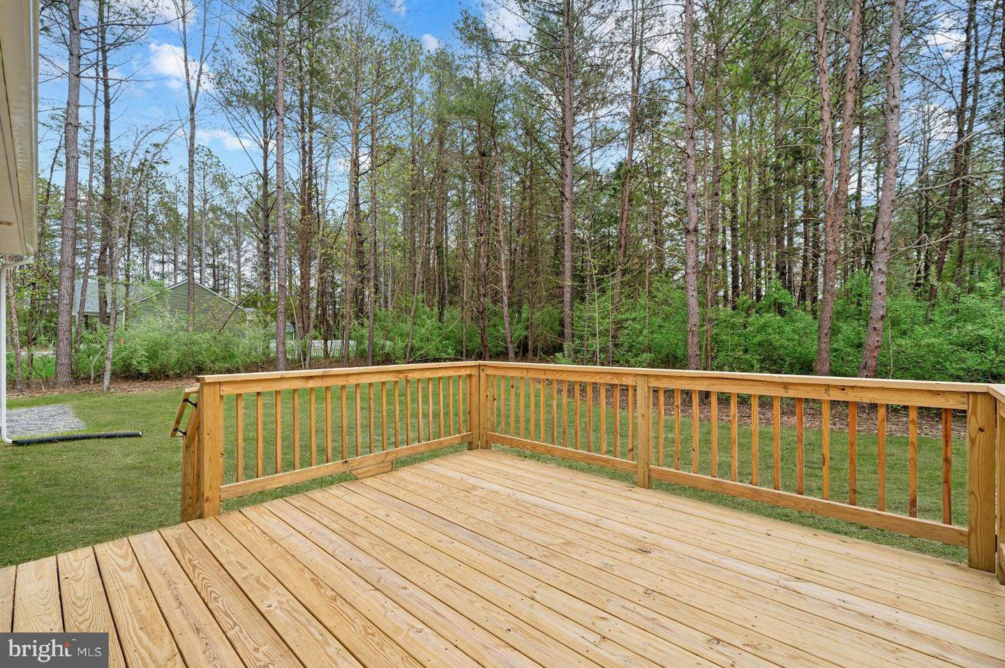 106 E SUNRISE DR, WARSAW, Virginia 22572, 3 Bedrooms Bedrooms, 8 Rooms Rooms,2 BathroomsBathrooms,Residential,For sale,106 E SUNRISE DR,VARV2000500 MLS # VARV2000500