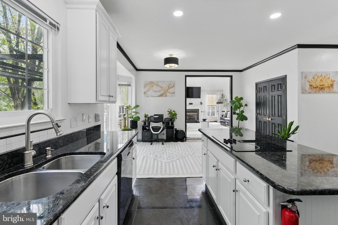 4305 MULCASTER TER, DUMFRIES, Virginia 22025, 5 Bedrooms Bedrooms, ,3 BathroomsBathrooms,Residential,For sale,4305 MULCASTER TER,VAPW2094490 MLS # VAPW2094490