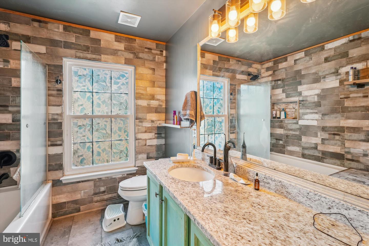 12200 LANARK CT, BRISTOW, Virginia 20136, 3 Bedrooms Bedrooms, ,3 BathroomsBathrooms,Residential,For sale,12200 LANARK CT,VAPW2094492 MLS # VAPW2094492