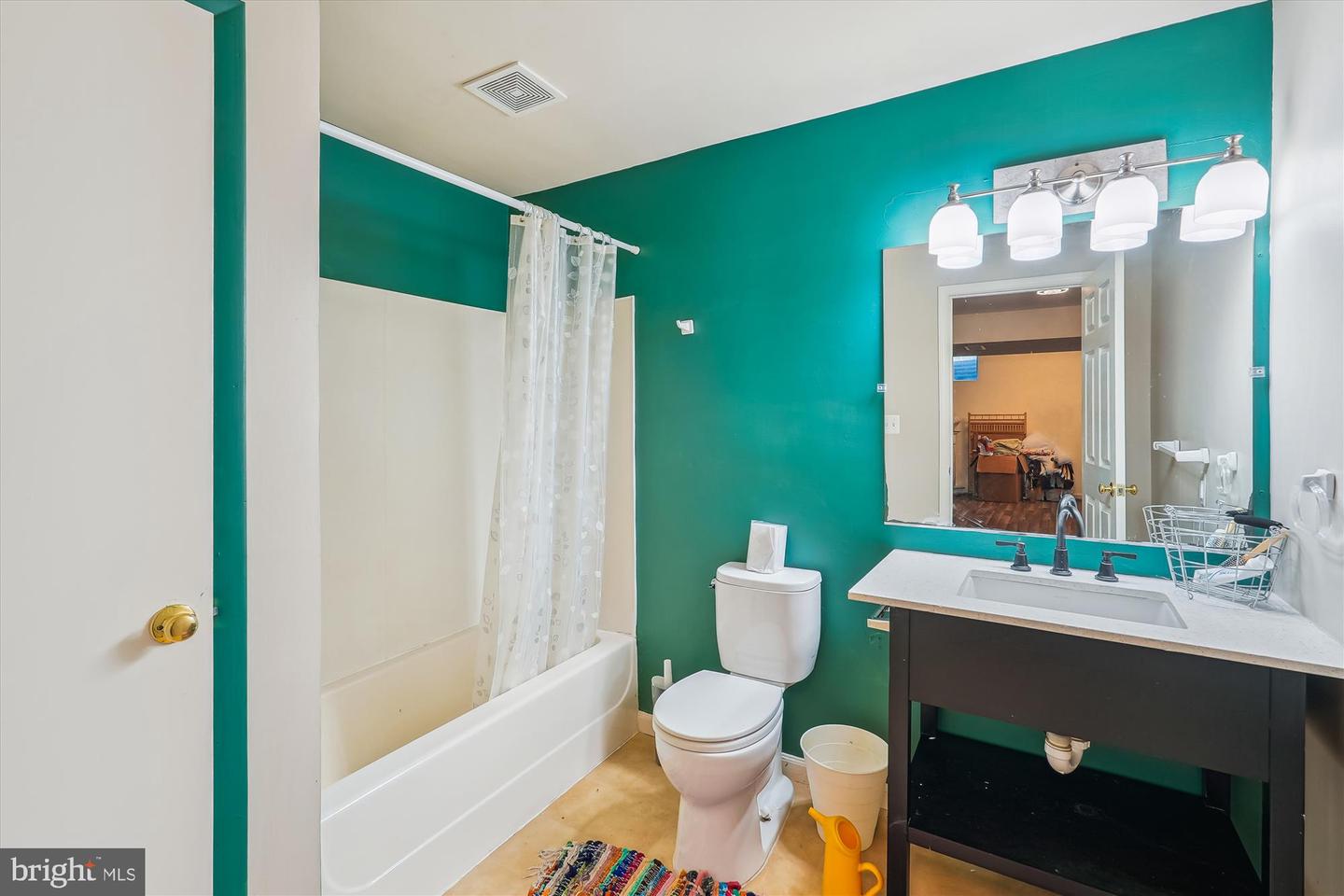 12200 LANARK CT, BRISTOW, Virginia 20136, 3 Bedrooms Bedrooms, ,3 BathroomsBathrooms,Residential,For sale,12200 LANARK CT,VAPW2094492 MLS # VAPW2094492