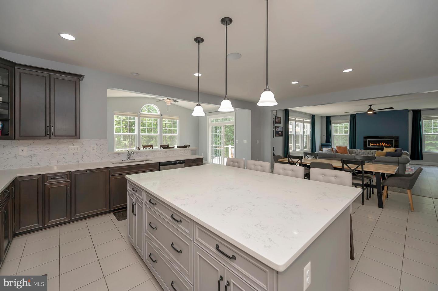 552 GLADIOLA WAY, STAFFORD, Virginia 22554, 4 Bedrooms Bedrooms, ,3 BathroomsBathrooms,Residential,For sale,552 GLADIOLA WAY,VAST2038682 MLS # VAST2038682