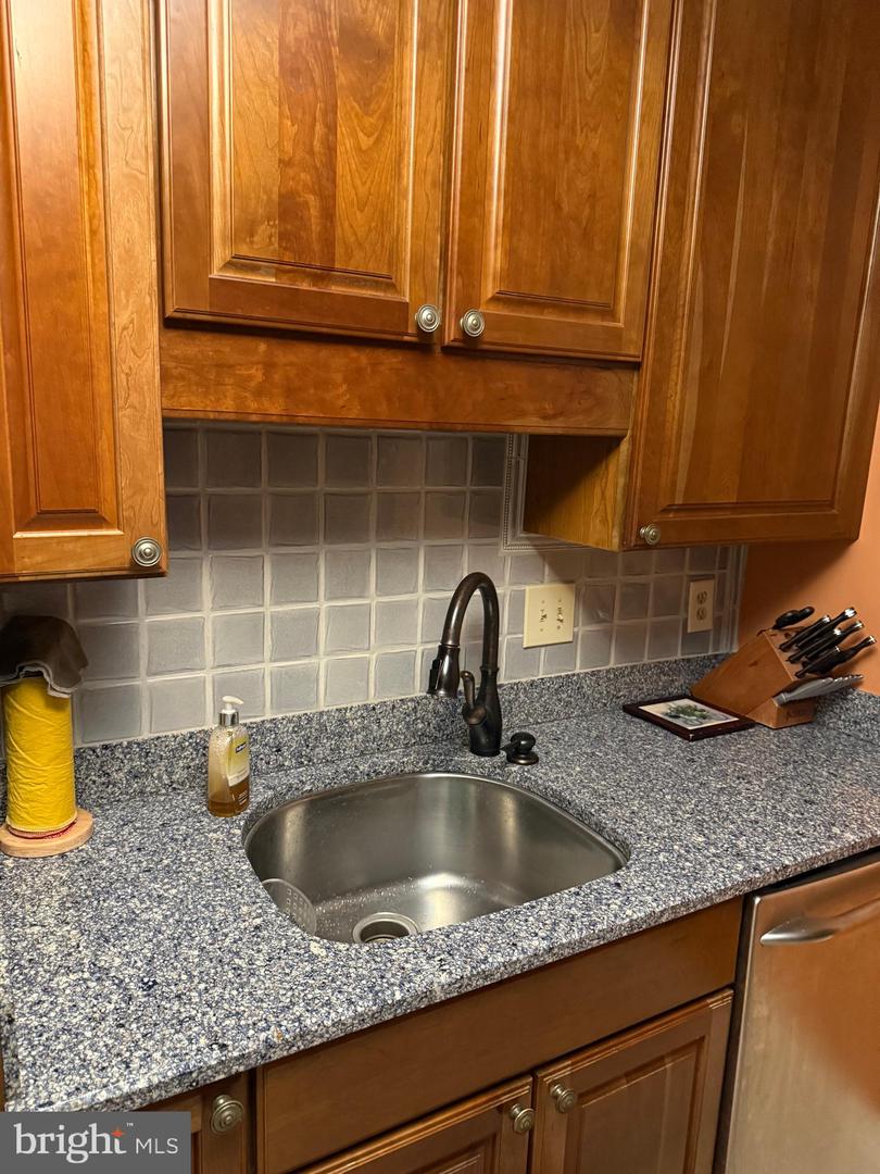 1250 S WASHINGTON ST S #207, ALEXANDRIA, Virginia 22314, 1 Bedroom Bedrooms, 4 Rooms Rooms,1 BathroomBathrooms,Residential,For sale,1250 S WASHINGTON ST S #207,VAAX2045230 MLS # VAAX2045230