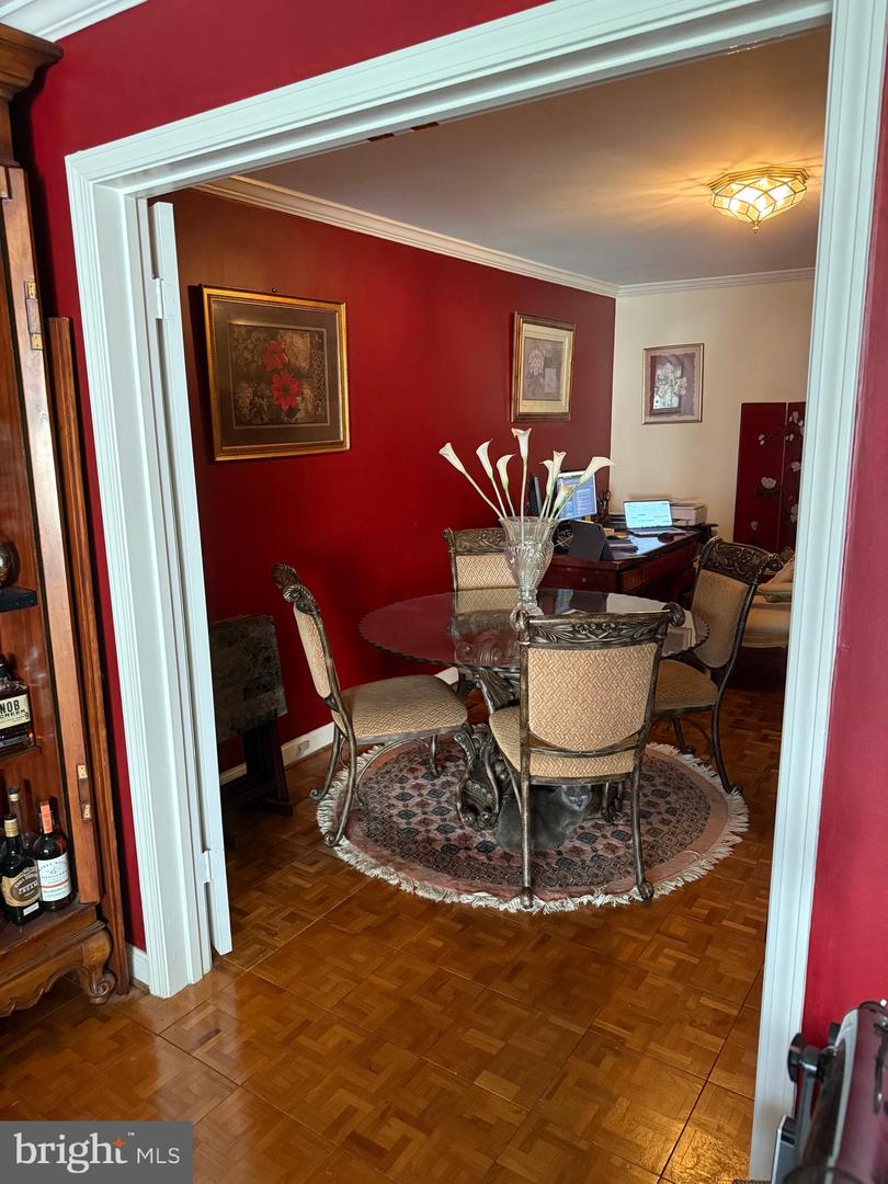 1250 S WASHINGTON ST S #207, ALEXANDRIA, Virginia 22314, 1 Bedroom Bedrooms, 4 Rooms Rooms,1 BathroomBathrooms,Residential,For sale,1250 S WASHINGTON ST S #207,VAAX2045230 MLS # VAAX2045230