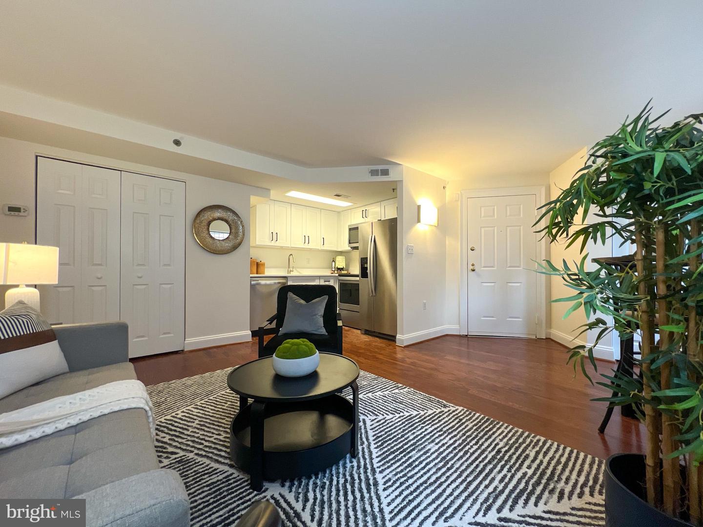 1621 T ST NW #T6, WASHINGTON, District Of Columbia 20009, 1 Bedroom Bedrooms, ,1 BathroomBathrooms,Residential,For sale,1621 T ST NW #T6,DCDC2200096 MLS # DCDC2200096