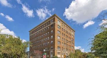 1621 T ST NW #T6, WASHINGTON, District Of Columbia 20009, 1 Bedroom Bedrooms, ,1 BathroomBathrooms,Residential,For sale,1621 T ST NW #T6,DCDC2200096 MLS # DCDC2200096