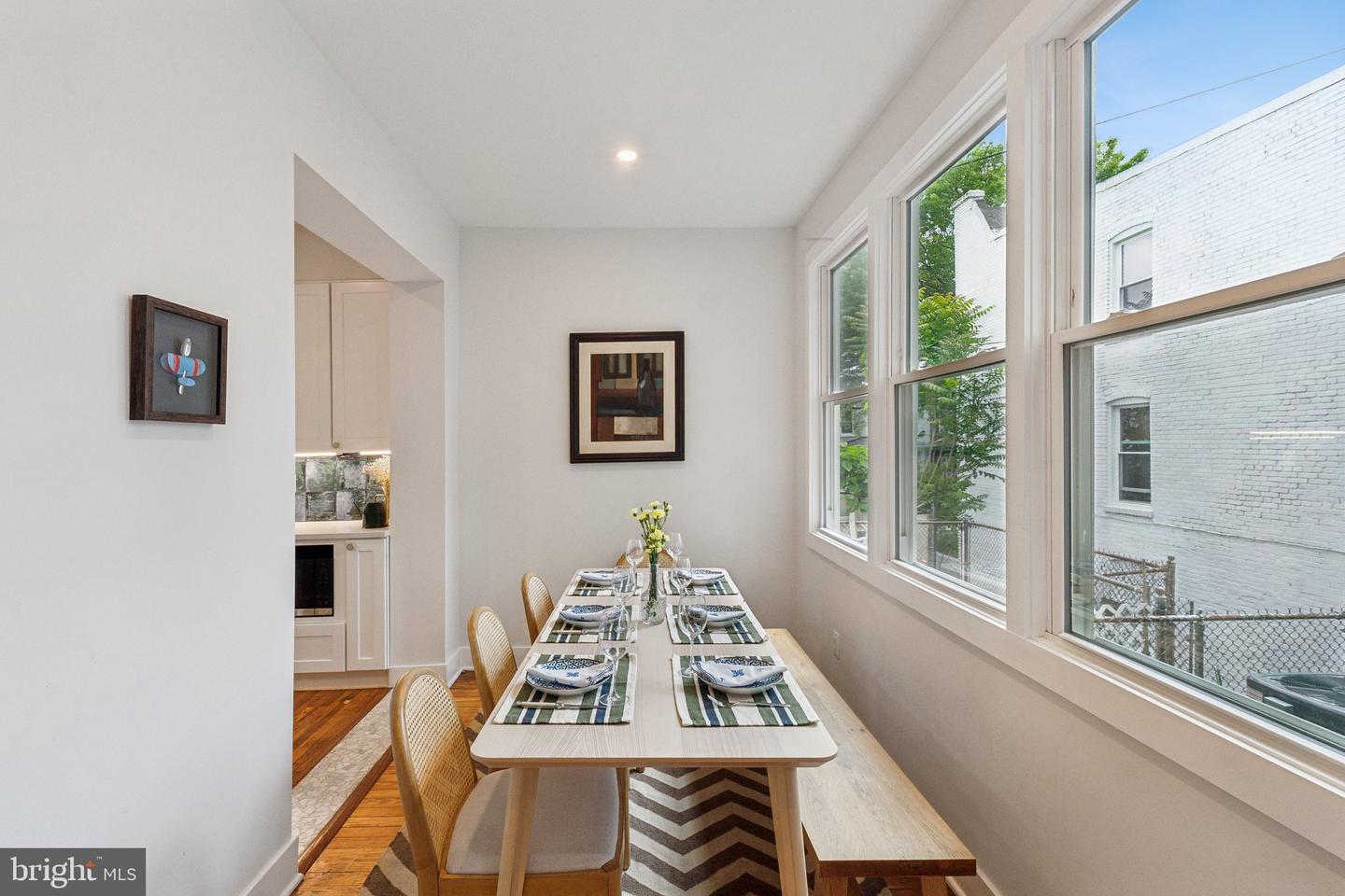 3206 WARDER ST NW, WASHINGTON, District Of Columbia 20010, 4 Bedrooms Bedrooms, ,3 BathroomsBathrooms,Residential,For sale,3206 WARDER ST NW,DCDC2200162 MLS # DCDC2200162