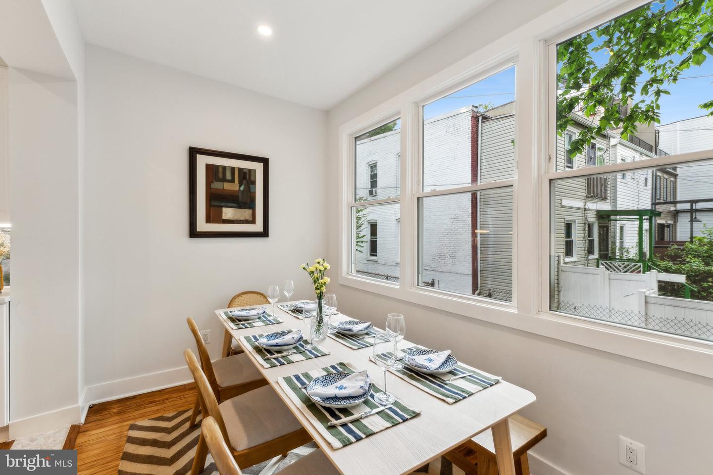 3206 WARDER ST NW, WASHINGTON, District Of Columbia 20010, 4 Bedrooms Bedrooms, ,3 BathroomsBathrooms,Residential,For sale,3206 WARDER ST NW,DCDC2200162 MLS # DCDC2200162