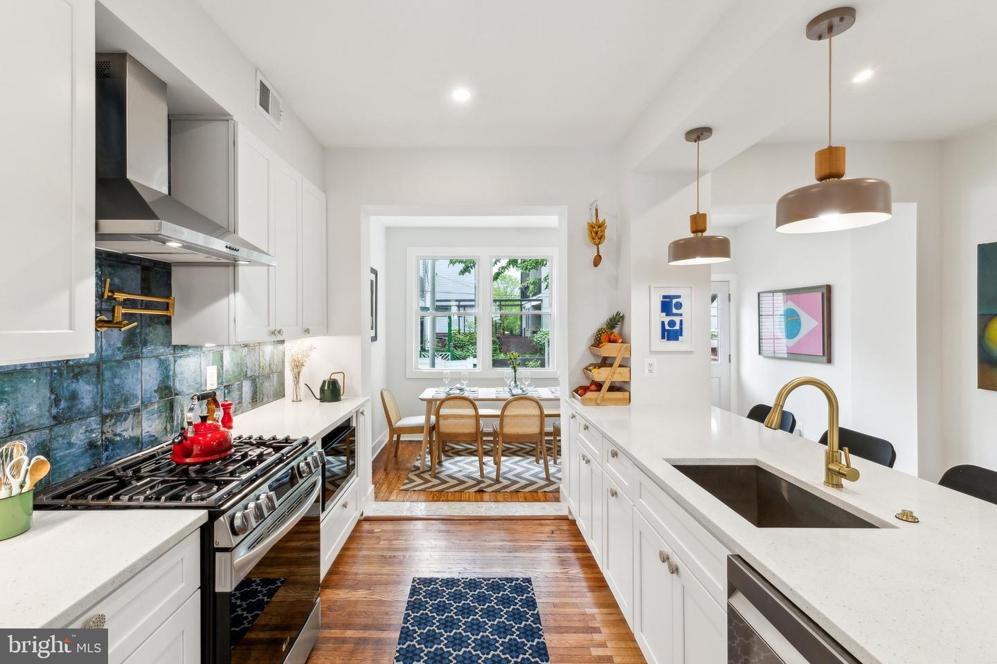 3206 WARDER ST NW, WASHINGTON, District Of Columbia 20010, 4 Bedrooms Bedrooms, ,3 BathroomsBathrooms,Residential,For sale,3206 WARDER ST NW,DCDC2200162 MLS # DCDC2200162