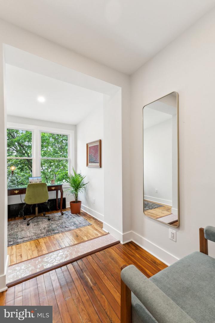 3206 WARDER ST NW, WASHINGTON, District Of Columbia 20010, 4 Bedrooms Bedrooms, ,3 BathroomsBathrooms,Residential,For sale,3206 WARDER ST NW,DCDC2200162 MLS # DCDC2200162