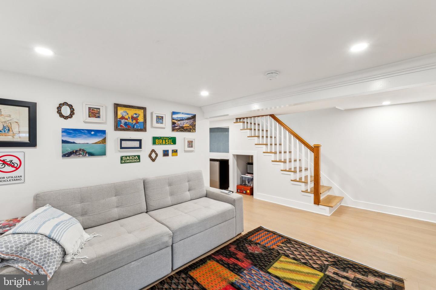 3206 WARDER ST NW, WASHINGTON, District Of Columbia 20010, 4 Bedrooms Bedrooms, ,3 BathroomsBathrooms,Residential,For sale,3206 WARDER ST NW,DCDC2200162 MLS # DCDC2200162