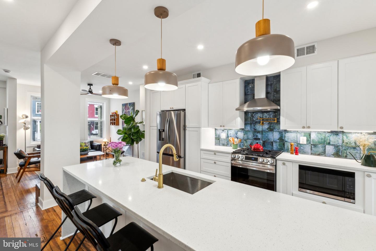 3206 WARDER ST NW, WASHINGTON, District Of Columbia 20010, 4 Bedrooms Bedrooms, ,3 BathroomsBathrooms,Residential,For sale,3206 WARDER ST NW,DCDC2200162 MLS # DCDC2200162
