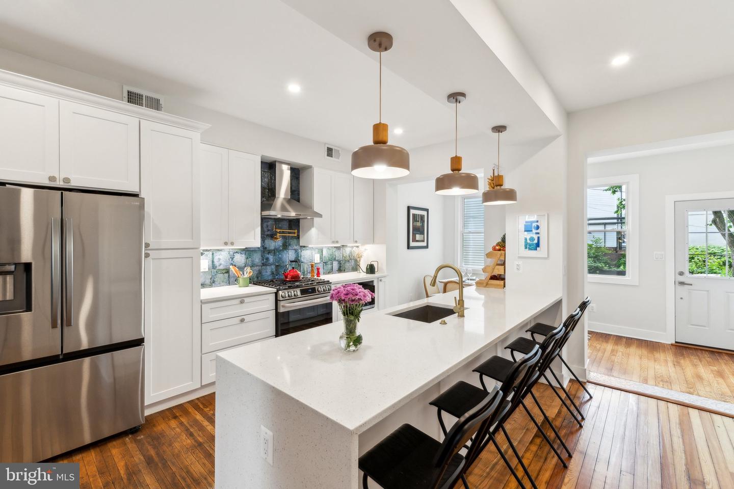 3206 WARDER ST NW, WASHINGTON, District Of Columbia 20010, 4 Bedrooms Bedrooms, ,3 BathroomsBathrooms,Residential,For sale,3206 WARDER ST NW,DCDC2200162 MLS # DCDC2200162