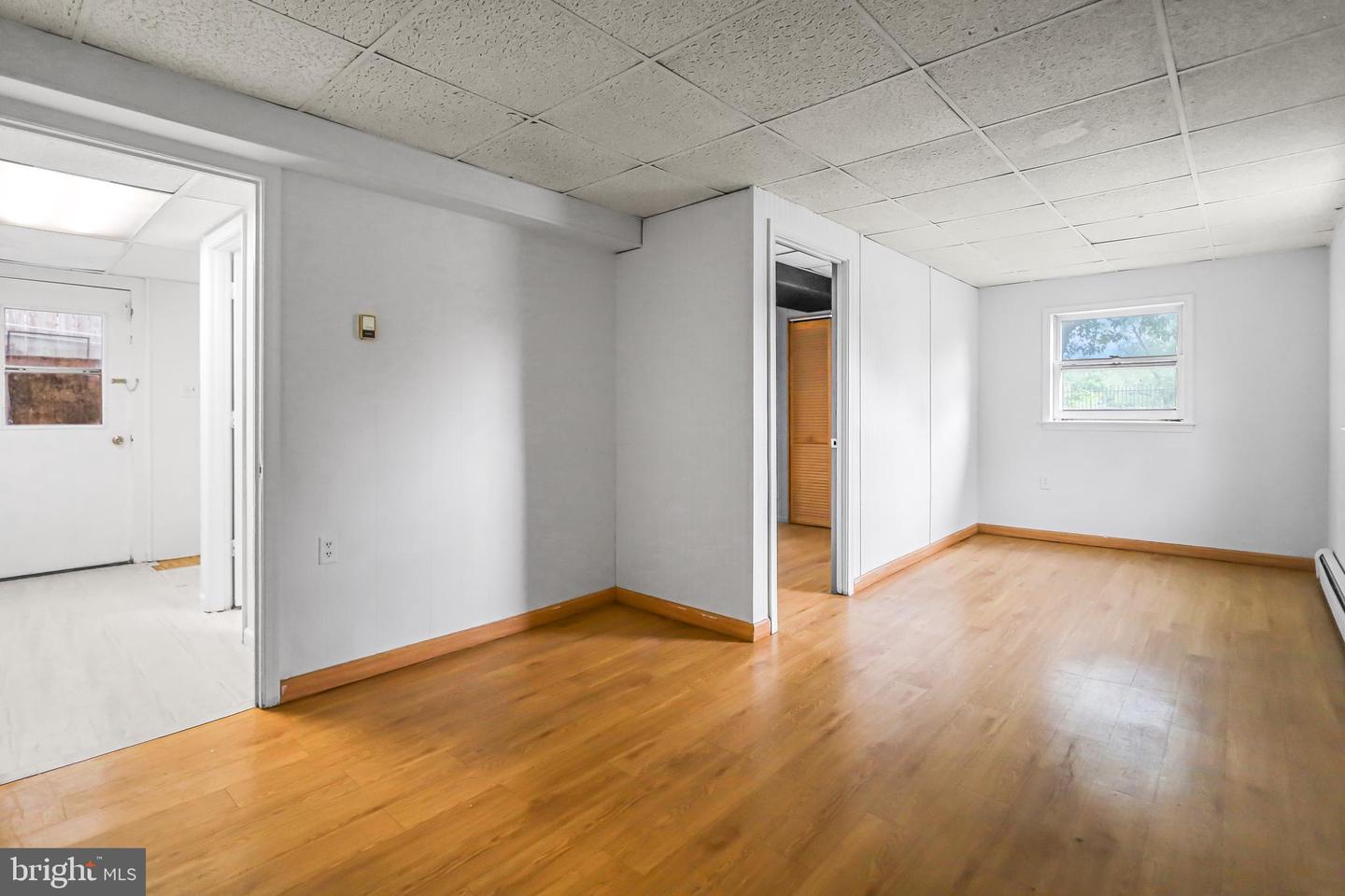 601 GROVE ST, WINCHESTER, Virginia 22601, 5 Bedrooms Bedrooms, ,2 BathroomsBathrooms,Residential,For sale,601 GROVE ST,VAWI2007670 MLS # VAWI2007670