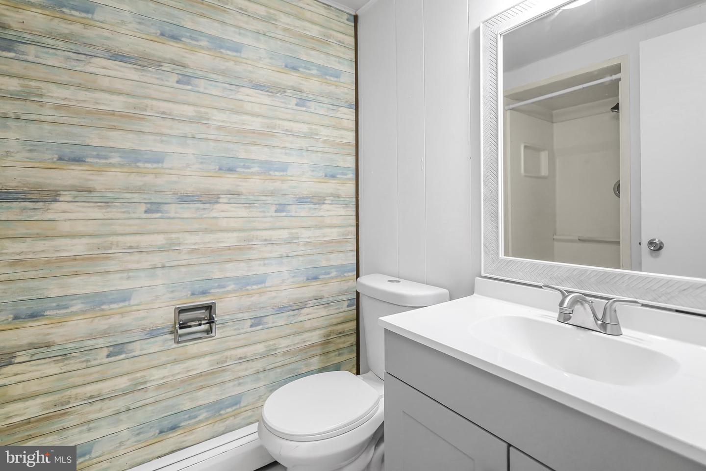 601 GROVE ST, WINCHESTER, Virginia 22601, 5 Bedrooms Bedrooms, ,2 BathroomsBathrooms,Residential,For sale,601 GROVE ST,VAWI2007670 MLS # VAWI2007670