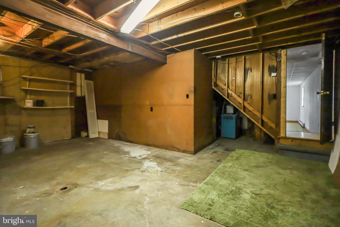 601 GROVE ST, WINCHESTER, Virginia 22601, 5 Bedrooms Bedrooms, ,2 BathroomsBathrooms,Residential,For sale,601 GROVE ST,VAWI2007670 MLS # VAWI2007670