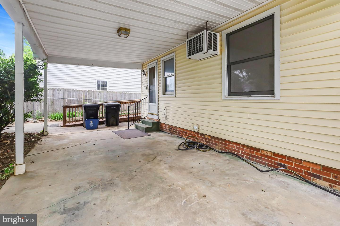 601 GROVE ST, WINCHESTER, Virginia 22601, 5 Bedrooms Bedrooms, ,2 BathroomsBathrooms,Residential,For sale,601 GROVE ST,VAWI2007670 MLS # VAWI2007670