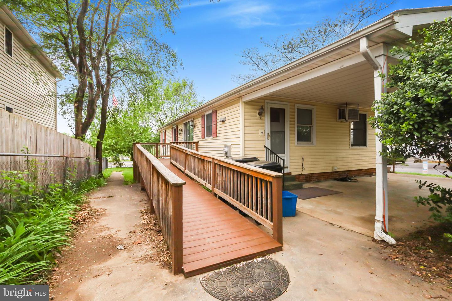 601 GROVE ST, WINCHESTER, Virginia 22601, 5 Bedrooms Bedrooms, ,2 BathroomsBathrooms,Residential,For sale,601 GROVE ST,VAWI2007670 MLS # VAWI2007670