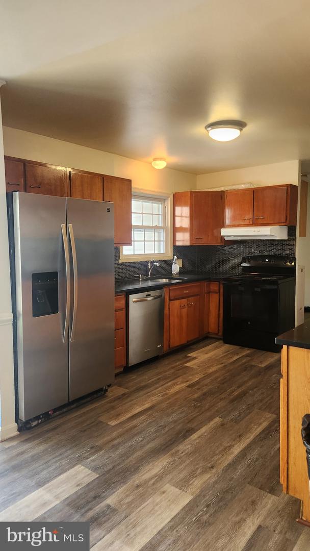801 S GREENTHORN AVE, STERLING, Virginia 20164, 4 Bedrooms Bedrooms, ,2 BathroomsBathrooms,Residential,For sale,801 S GREENTHORN AVE,VALO2096172 MLS # VALO2096172