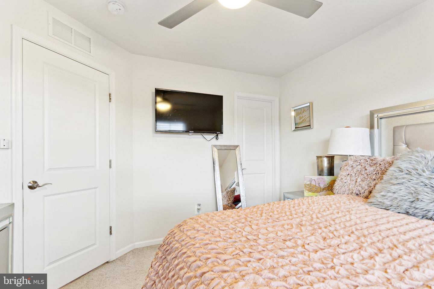 213 FOXGLOVE WAY, STAFFORD, Virginia 22554, 5 Bedrooms Bedrooms, ,3 BathroomsBathrooms,Residential,For sale,213 FOXGLOVE WAY,VAST2038740 MLS # VAST2038740