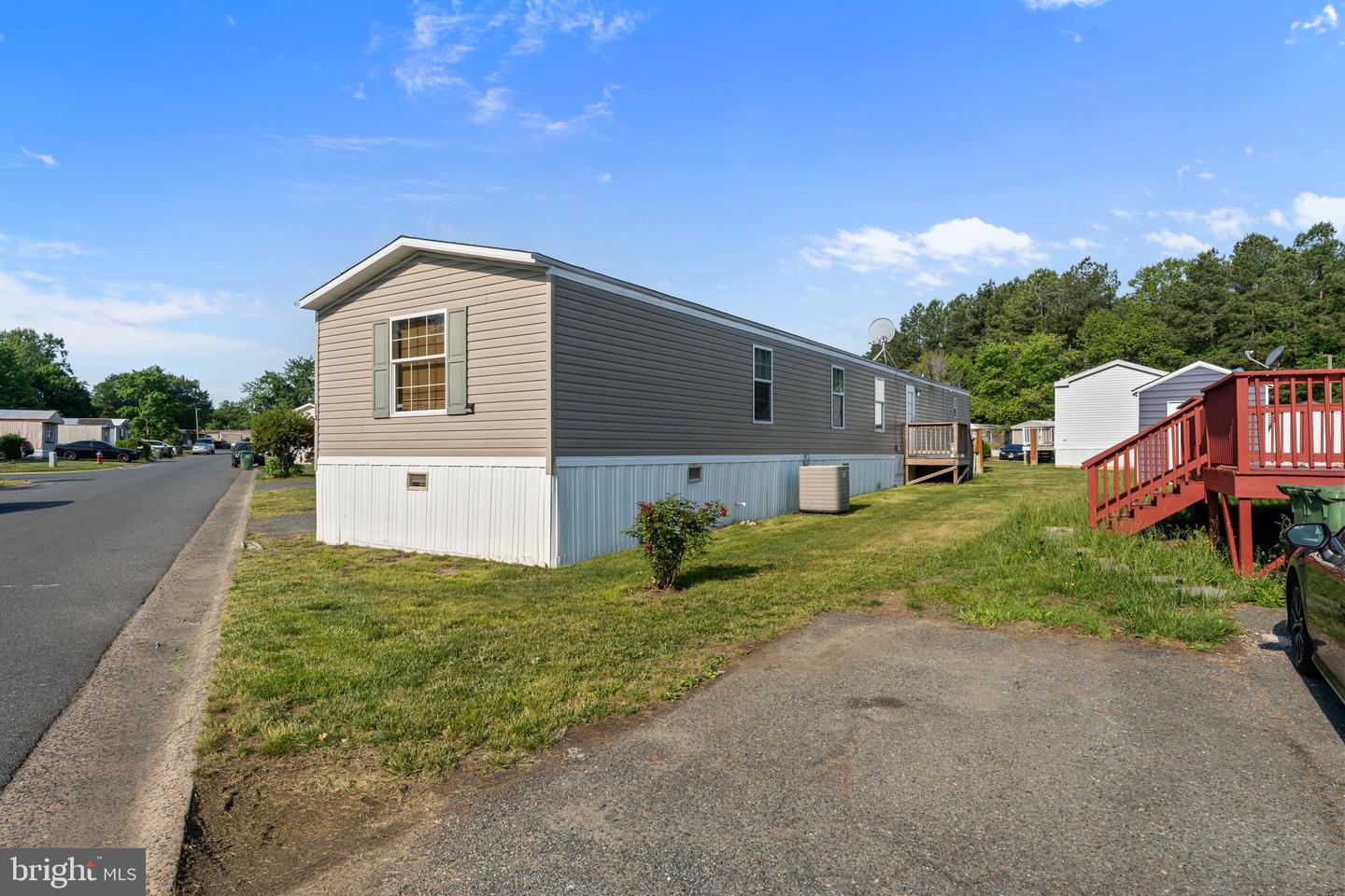 112 CLIFF CIRCLE, STAFFORD, Virginia 22554, 3 Bedrooms Bedrooms, ,2 BathroomsBathrooms,Residential,For sale,112 CLIFF CIRCLE,VAST2038750 MLS # VAST2038750