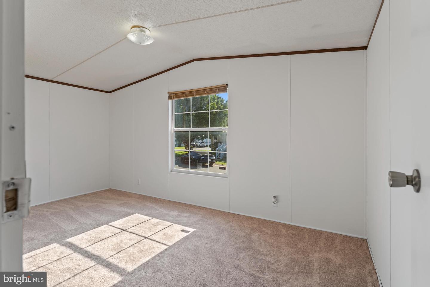 112 CLIFF CIRCLE, STAFFORD, Virginia 22554, 3 Bedrooms Bedrooms, ,2 BathroomsBathrooms,Residential,For sale,112 CLIFF CIRCLE,VAST2038750 MLS # VAST2038750
