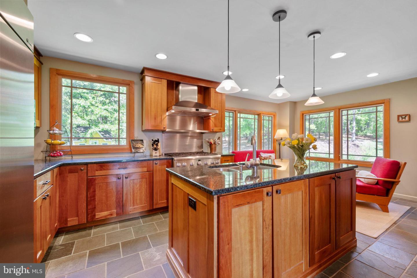 15069 BROWN POST LN, CENTREVILLE, Virginia 20121, 4 Bedrooms Bedrooms, ,3 BathroomsBathrooms,Residential,For sale,15069 BROWN POST LN,VAFX2240328 MLS # VAFX2240328