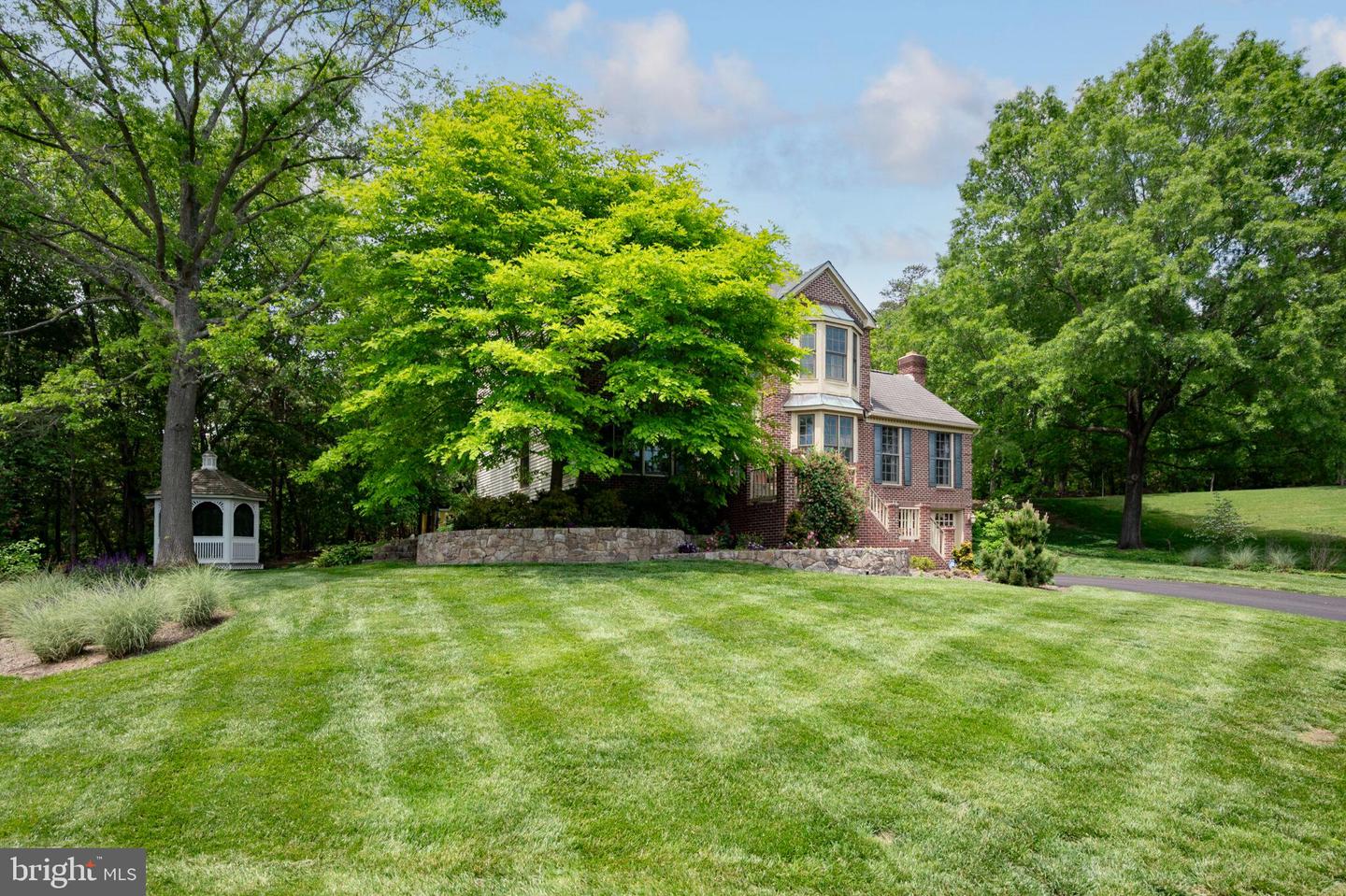 15069 BROWN POST LN, CENTREVILLE, Virginia 20121, 4 Bedrooms Bedrooms, ,3 BathroomsBathrooms,Residential,For sale,15069 BROWN POST LN,VAFX2240328 MLS # VAFX2240328