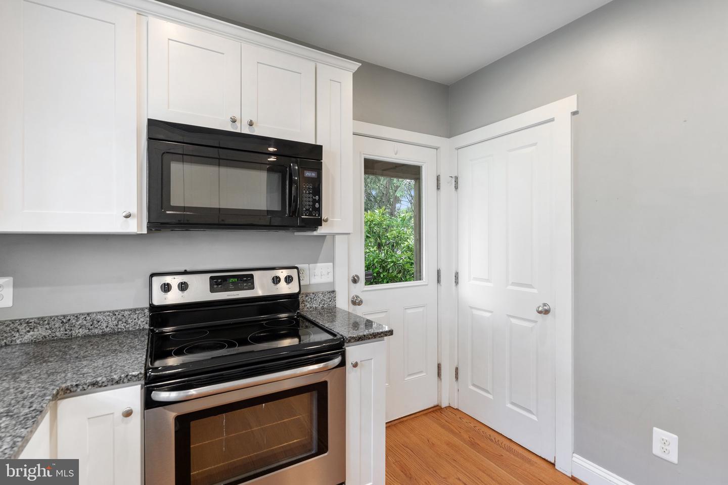 105 S BLUE RIDGE AVE, CULPEPER, Virginia 22701, 3 Bedrooms Bedrooms, ,2 BathroomsBathrooms,Residential,For sale,105 S BLUE RIDGE AVE,VACU2010570 MLS # VACU2010570