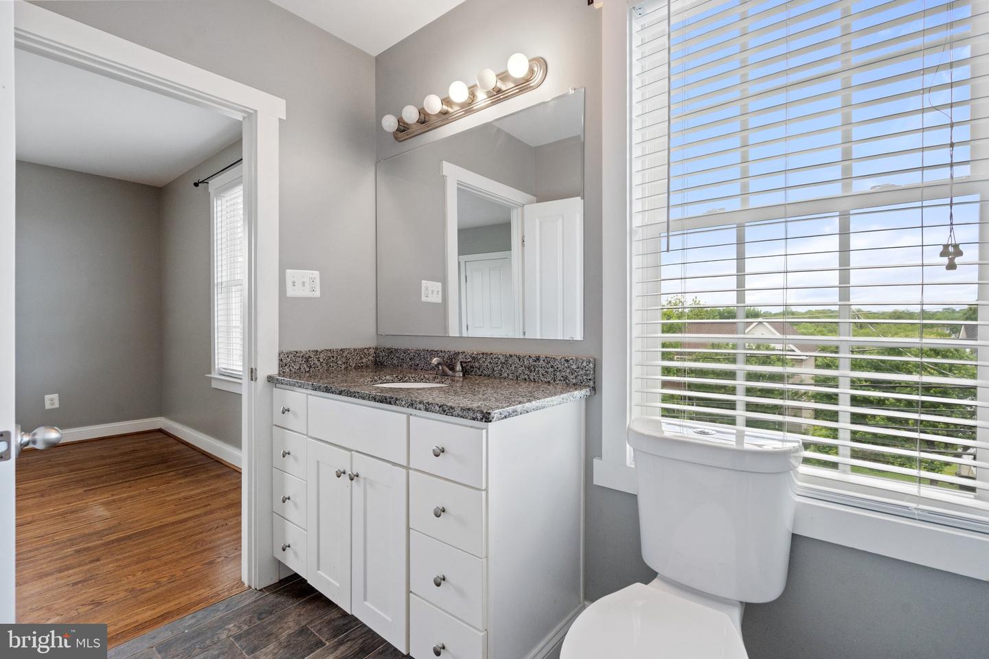105 S BLUE RIDGE AVE, CULPEPER, Virginia 22701, 3 Bedrooms Bedrooms, ,2 BathroomsBathrooms,Residential,For sale,105 S BLUE RIDGE AVE,VACU2010570 MLS # VACU2010570